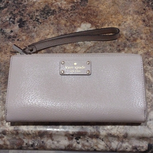 Kate Spade Anita Wristlet Zip Around Leather Wallet Clutch  Gray - Picture 8 of 8